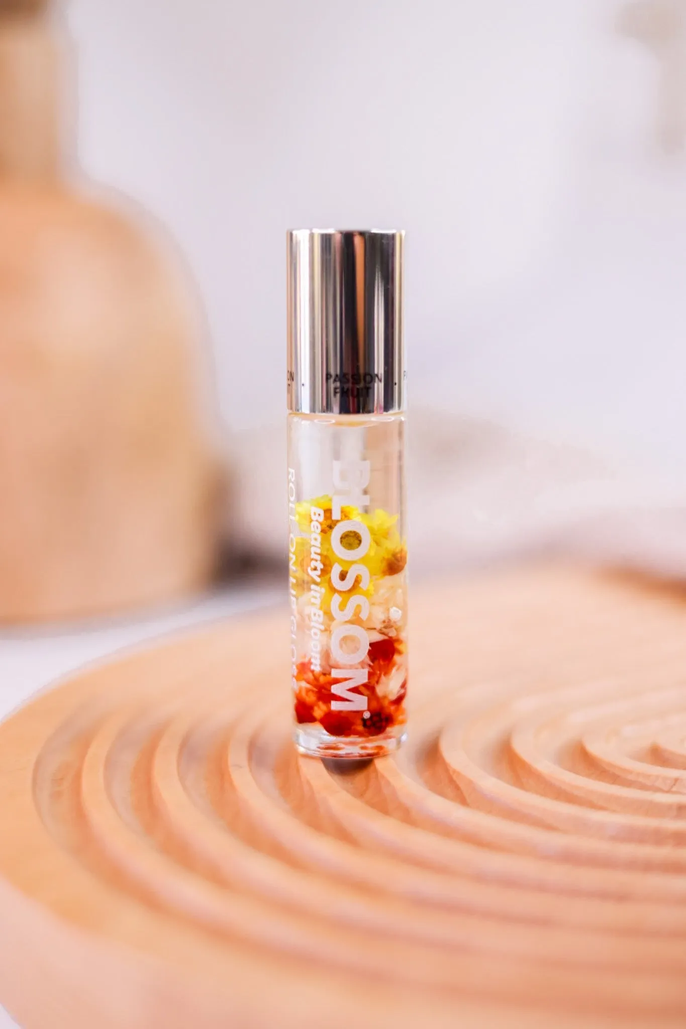 Fruity Roll On Lip Glosses (6 Scents)