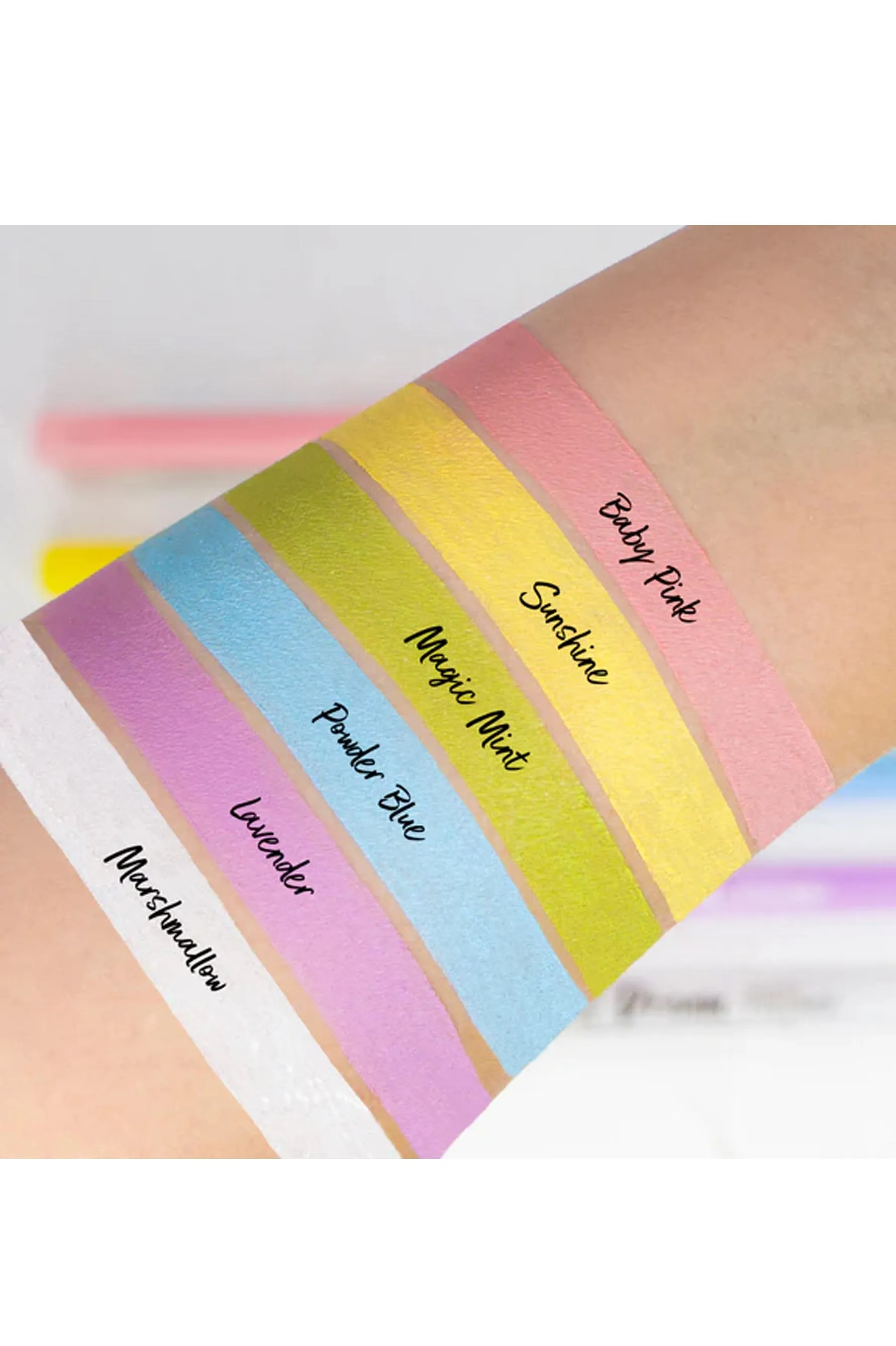 LA Girl Pastel Dream Auto Eyeliner Marshmallow