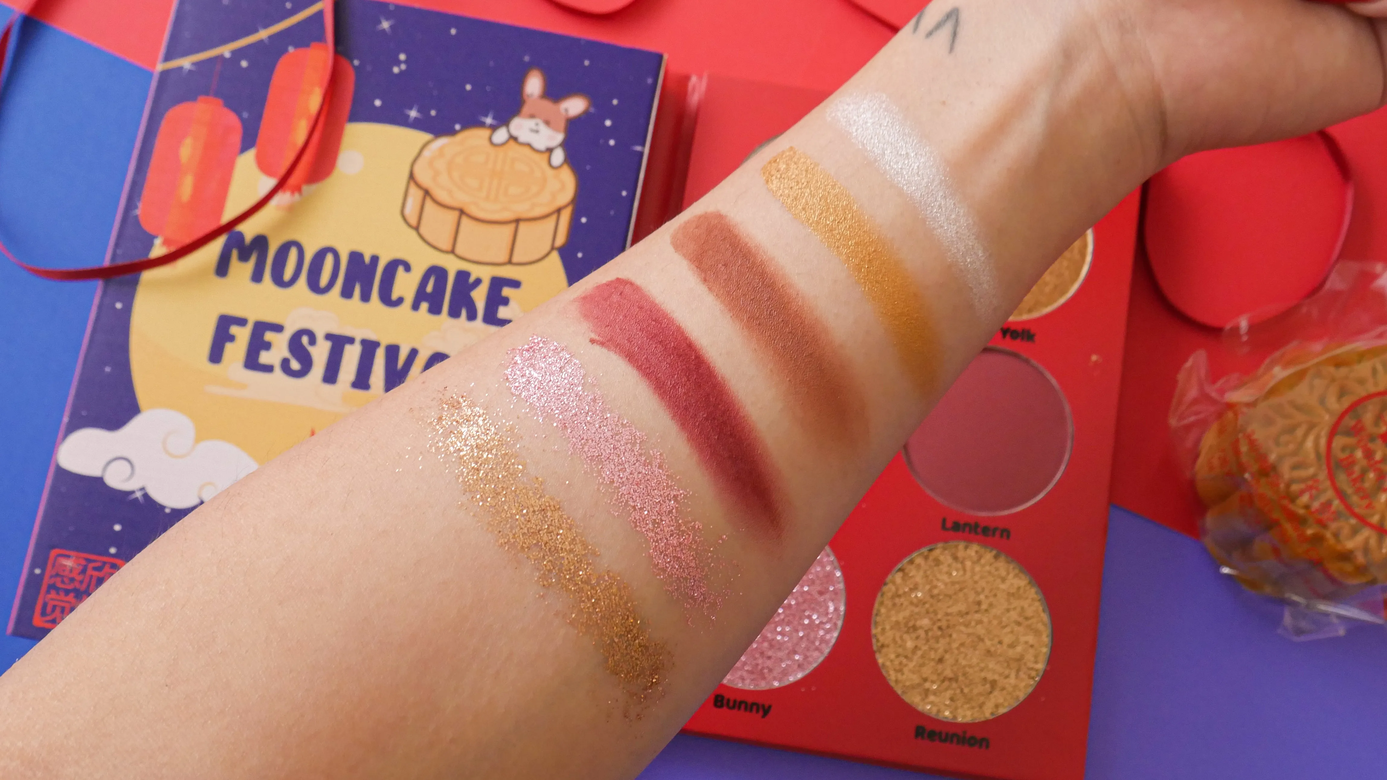 Mooncake Festival Eyeshadow Palette