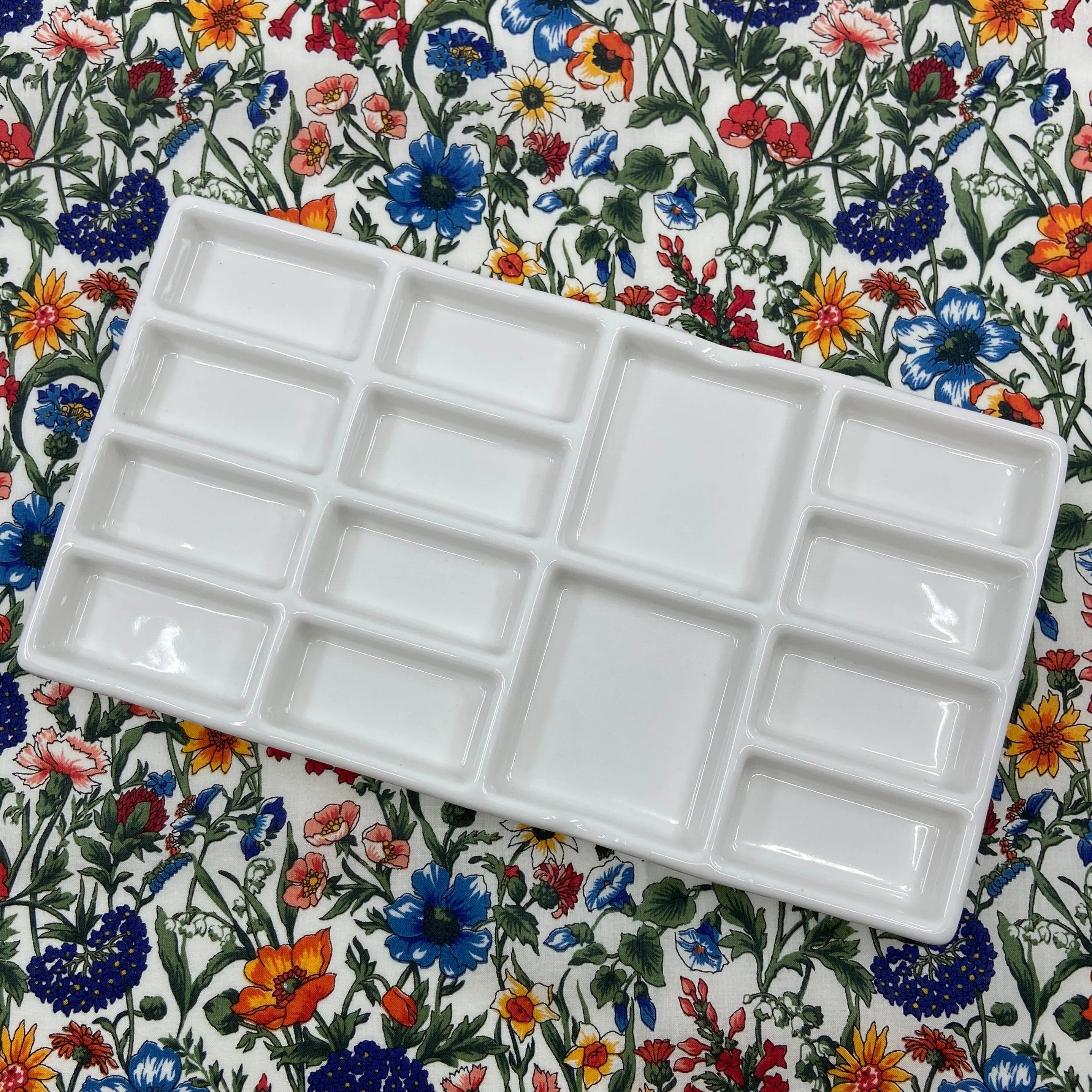 Porcelain Palette - Rectangle, 14 Wells